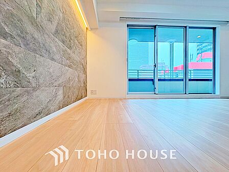 使いやすく、明るい洋室に仕上がります。子供部屋や趣味のお部屋にご利用できます。ご自身で家具などを配置し、素敵な空間を創り上げられます。