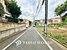 周辺：【空】ここからは空が遠くまで見える。紺碧、曇天、茜色。心もともに映り変わる。東京にもあったんだ。こんな景色が・・・。