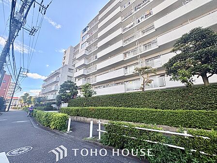 【Elegant house】その邸が魅せる、気品・上質・重厚感・細やかさ、そのすべては訪れた者に安らぎと品性を与える特別な空間です。ここに住むからこそ意味がある。