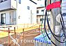 子供部屋：風の通り道。舞い込んでくる風が優しく躍り、室内に爽やかな空気を運んでくる。そこに季節の息吹を感じて、いまがどんな季節なのかを実感する。
