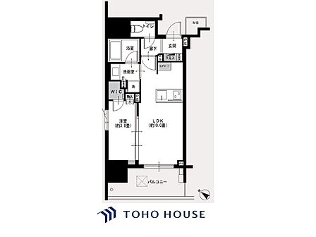 【house the light is illuminat】採光と風 家事導線も比較的良好で、風通しの良さで過ごしやすい麗(うら)らかな気分にさせてくれるリビング