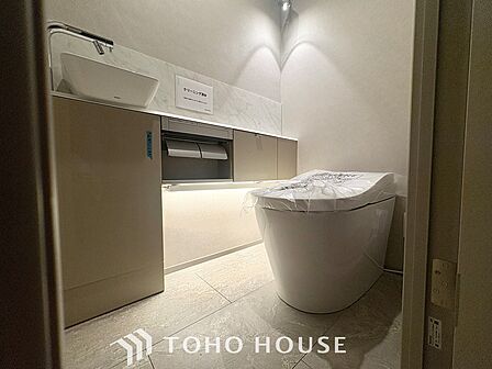 【TOILET】◆快適◆な生活に不可欠。節水型の高性能トイレを新設。