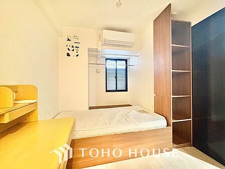 使いやすく、明るい洋室に仕上がります。子供部屋や趣味のお部屋にご利用できます。ご自身で家具などを配置し、素敵な空間を創り上げられます。
