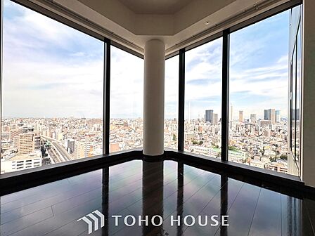 【Quietness】プライベートなお部屋では静かに時を過ごしたい。読書をして、物思いにふける・・光りに満たされた安らぎの空間をがここにはあります。