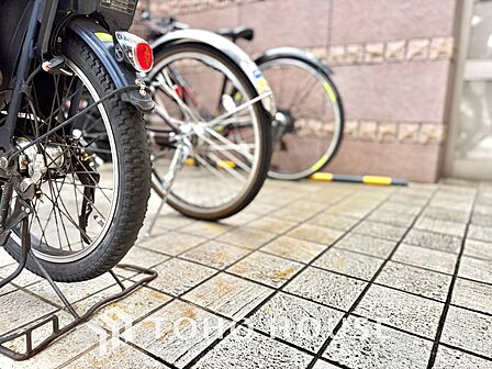 【BICYCLE PAEKING LOT】◆駐輪場◆快適な生活には欠かせない自転車。開放的な駐輪場がございます。