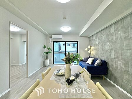 ※生成AIによるイメージです。家具・小物は販売価格に含まれません。時間をかけて作り上げるそんな空間を君と共有したい。僕たちの空間は唯一無二の物だから。