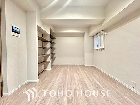 【LIVING】◆住む喜び、楽しさ、感動◆を君と共有したい。いつまでもずっと家族を見渡せるこの広い空間で。
