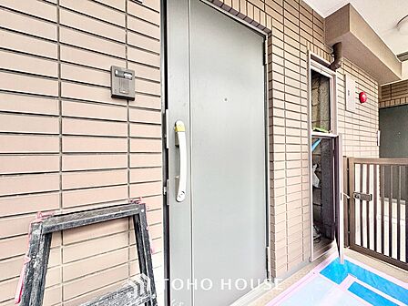 ◆浴室◆の温もりを感じ、ふわりと寄り添う太陽の妖精たちが自然と僕達を微睡ませる。うとうとしたい訳ではないがそんな時間が嫌いじゃない自分がここにいる。