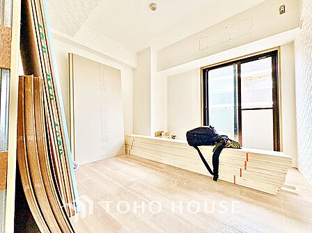 【居室】主寝室としても、お子様のお部屋としても使いやすい一室です。