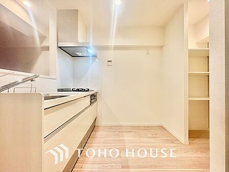 【KITCHEN】◆家族のおはよう◆の声を笑顔で迎えてあげられるシステムキッチン。朝ごはんが楽しみでちょっと早起きしたくなるんです。