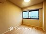 寝室：【PRIVATE ROOM】◆プライベートな時間◆な暮らしにはこの空間が必要。家族のふれあいも大切にしつつ、自分の空間も大切にしたい。