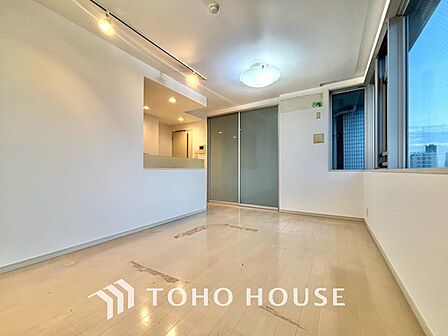 「想像していた以上に広い」が写真を撮っているときの感想です。家事動線に配慮したプランによりご家族がくつろげる明るく広い空間が確保できました。