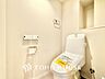 トイレ：◆トイレ◆トイレも全て新品に交換されており、清々しく新生活を始めることができます。白基調の清潔感のある空間に生まれ変わりました。