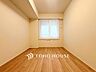 寝室：【PRIVATE ROOM】◆プライベートな時間◆な暮らしにはこの空間が必要。家族のふれあいも大切にしつつ、自分の空間も大切にしたい。
