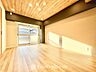 室内：＊本画像は、AI技術を用いて家具や家電等を取り除いたイメージになります。