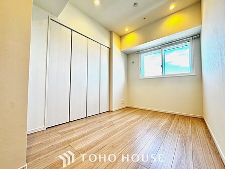 【Quietness】プライベートなお部屋では静かに時を過ごしたい。読書をして、物思いにふける・・光りに満たされた安らぎの空間をがここにはあります。