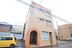 メゾンさかい 202 ｜ 愛知県名古屋市熱田区沢上１丁目（賃貸アパート1LDK・2階・36.45㎡） その1