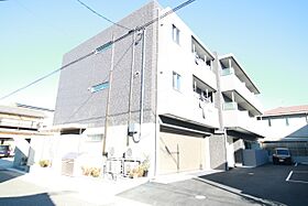 LagurusII(ラグラスツー) 203 ｜ 愛知県名古屋市西区中小田井５丁目（賃貸マンション1LDK・2階・40.00㎡） その1