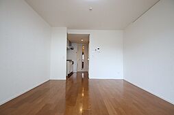 ロイヤルパークスＥＲささしま　EAST 1718 17階2LDKのリビング/ダイニング