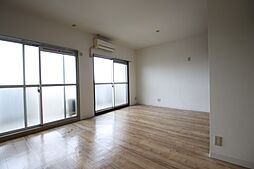 エクスクリエ上脇 4A 4階2DKのリビング/ダイニング