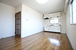 ストーク横地 303 3階2LDKのリビング/ダイニング