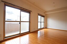 ウッディヒルズ松ノ木 302 3階2LDKのリビング/ダイニング