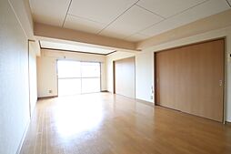 オオタかなれ川ハイツ 303 3階3LDKのリビング/ダイニング