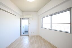 PENOTO杁中 703 7階ワンルームのリビング/ダイニング