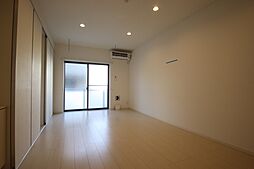 リブリ・FALCON 201 2階1Kのリビング/ダイニング