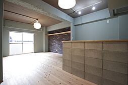 信和元町ハウス 112 1階1LDKのリビング/ダイニング