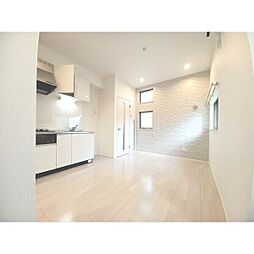 モンドグロッソ千種 301 3階1LDKのリビング/ダイニング