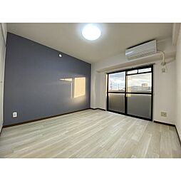 サンハイム新守山 402 4階1Kのリビング/ダイニング