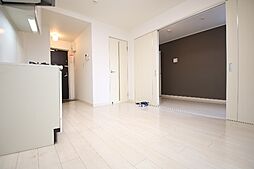 Cloud9名古屋駅前 202 2階1LDKのリビング/ダイニング