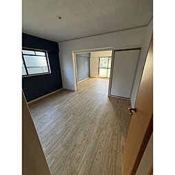 コーポラス南川 201 2階2LDKのリビング/ダイニング