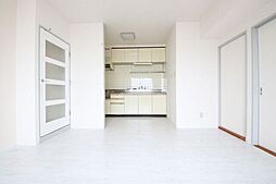 Beverly Hills藤ヶ丘 7C 7階3LDKのリビング/ダイニング