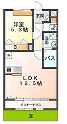 シィーチュアンジェ 1階
