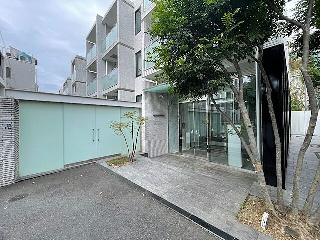 エントランス ザ・レジデンシャル北青山 2階/-