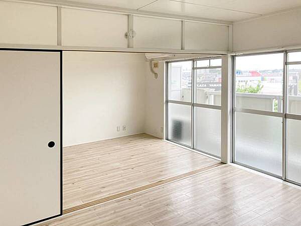 apartment 東京都港区虎ノ門４丁目3-13　ヒューリック神谷町ビル4階