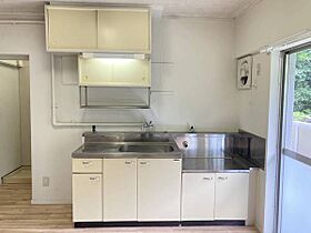 ビレッジハウス八日市場1号棟