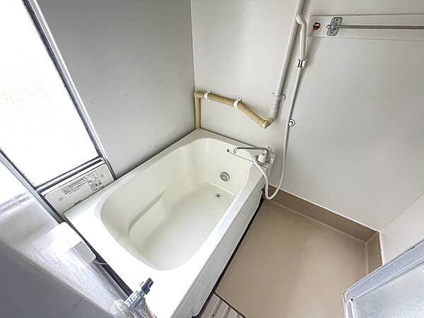 apartment 福島県須賀川市六郎兵衛70-1
六郎兵衛の賃貸情報を見る
物件地図