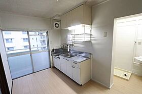 ビレッジハウス棚田山2号棟