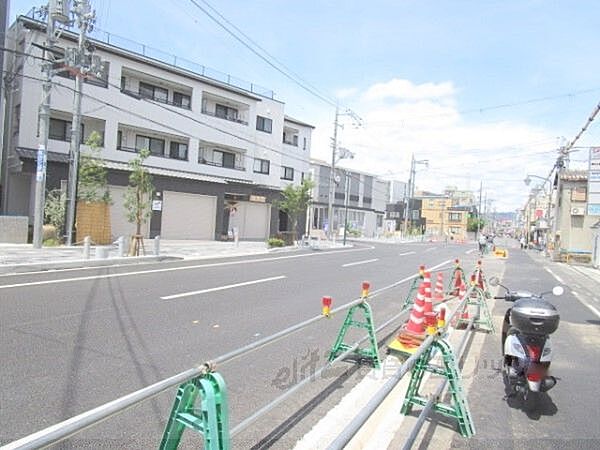 画像20:前面道路