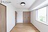室内：1部屋に2か所もクローゼットがある、充実の収納力