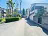 その他：東側前面道路