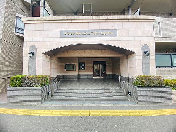 エントランスを拡大表示