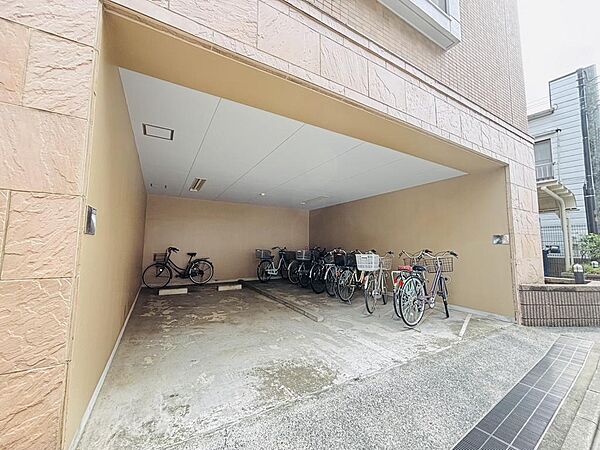 駐車場を拡大表示
