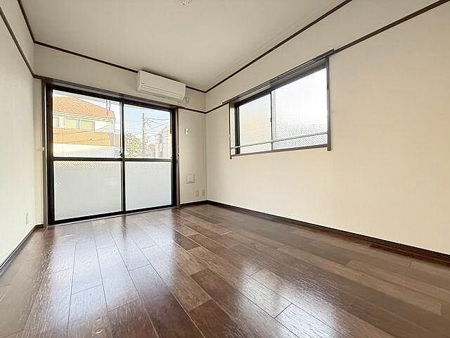 寝室