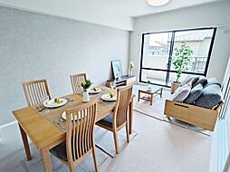 リビング/ダイニングの画像