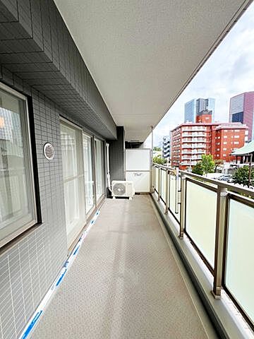 バルコニー イトーピア白金高輪壱番館 3階/-