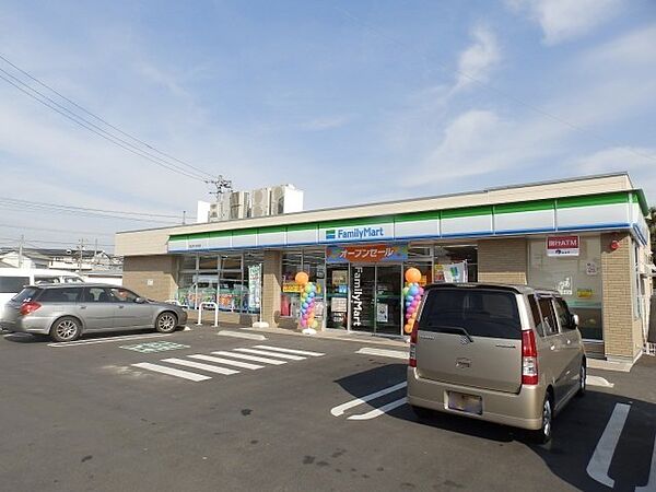 画像20:ファミリーマート　四日市小杉町店